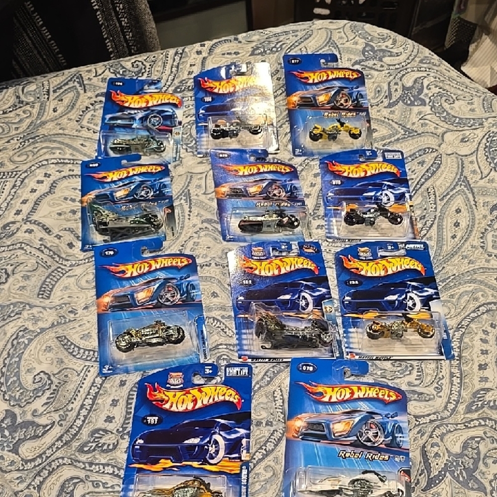 New Bundle Of 11 Hot Wheels